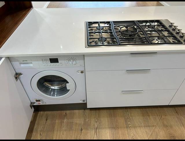 2 BEDROOM APARTMENT FOR SALE IN MORNINGSIDE